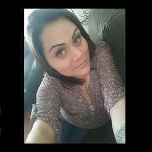 Meet your Posher, Cristal